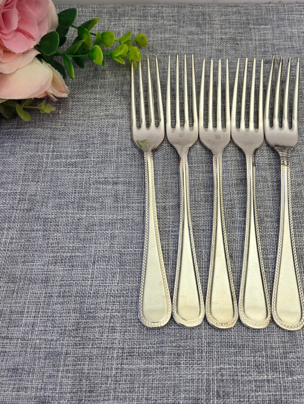 Lot of 5 Vintage Sheffield EPNS Beaded Dessert Forks